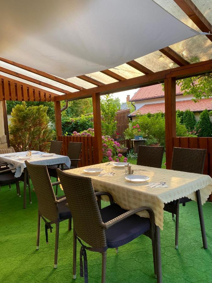 Villa Lux Hévíz Eksteriør billede